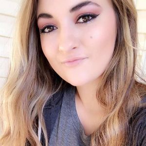 Meet your Posher, Karry